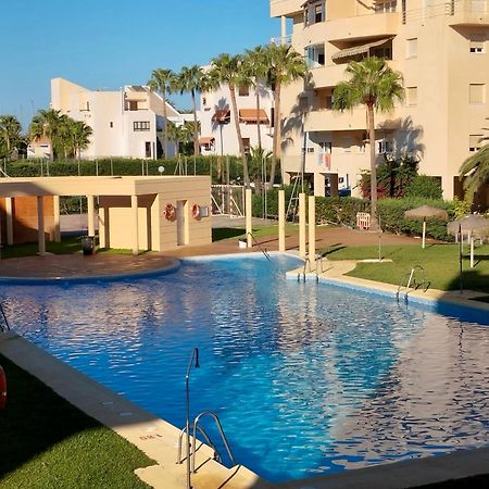 Primera Linea De Playa De Martina Almerimar Eksteriør billede